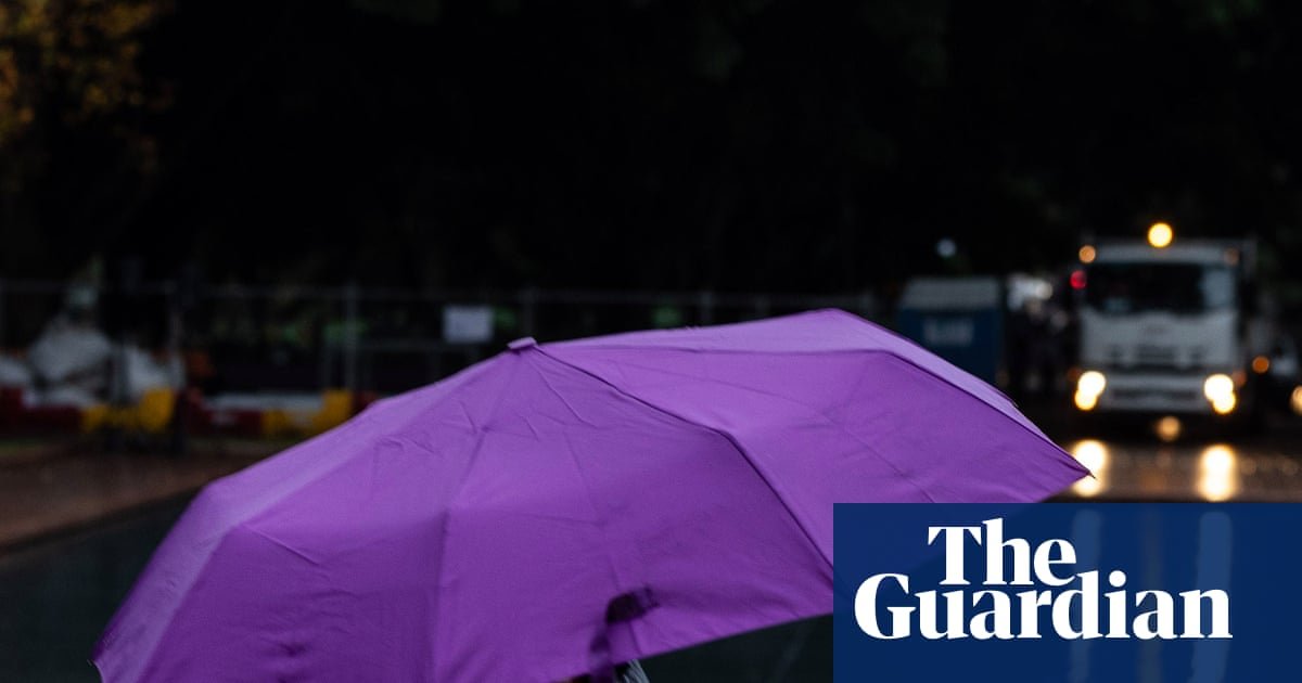 Thunderstorms, heavy rain and flash flooding predicted for much of Australia