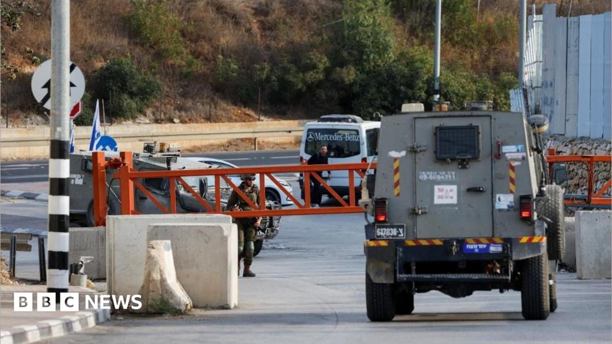 Israel to close West Bank crossings on election day as crackdown escalates