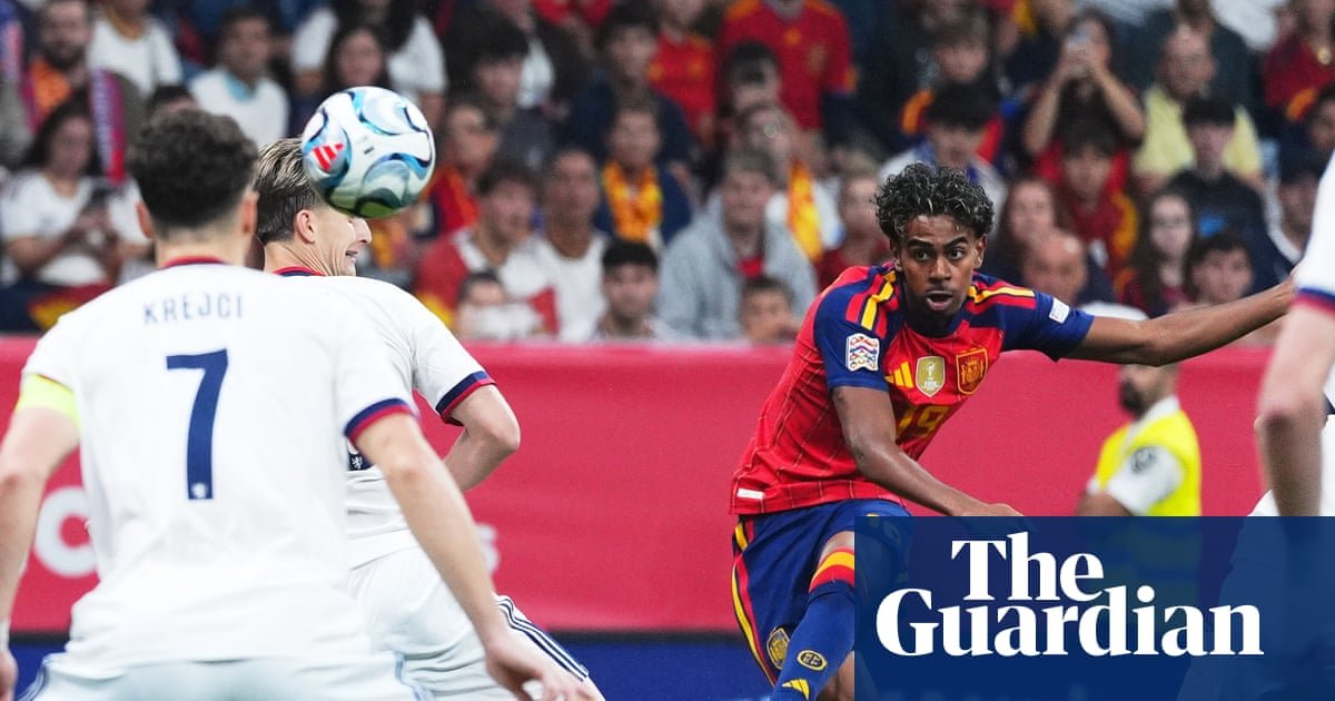Lamine Yamal stars again as Spain see off Czechia and maintain perfect start
