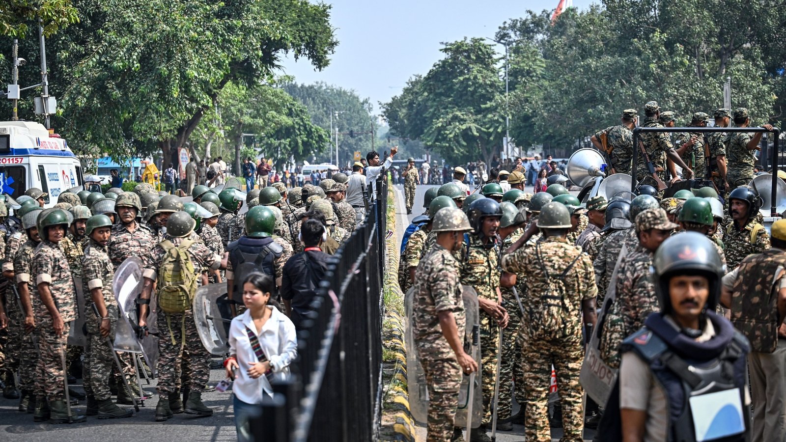Delhi protest LIVE: SC, Delhi HC to hear protesters' pleas; CJP's 24-hour ultimatum to police ends today