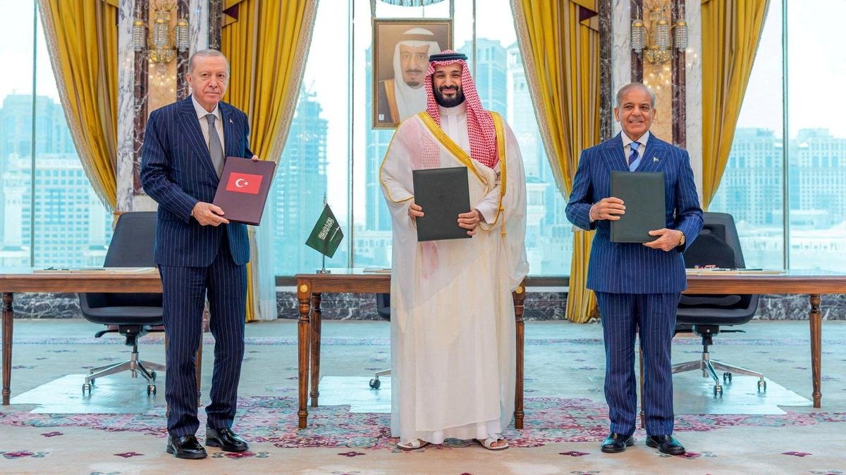 Pakistan says ‘substantial’ forces, resources already in Saudi Arabia under defence deal