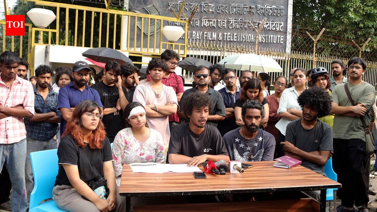 SRFTI protest: Registrar says administration will address parents’ concerns amid ongoing student agitation