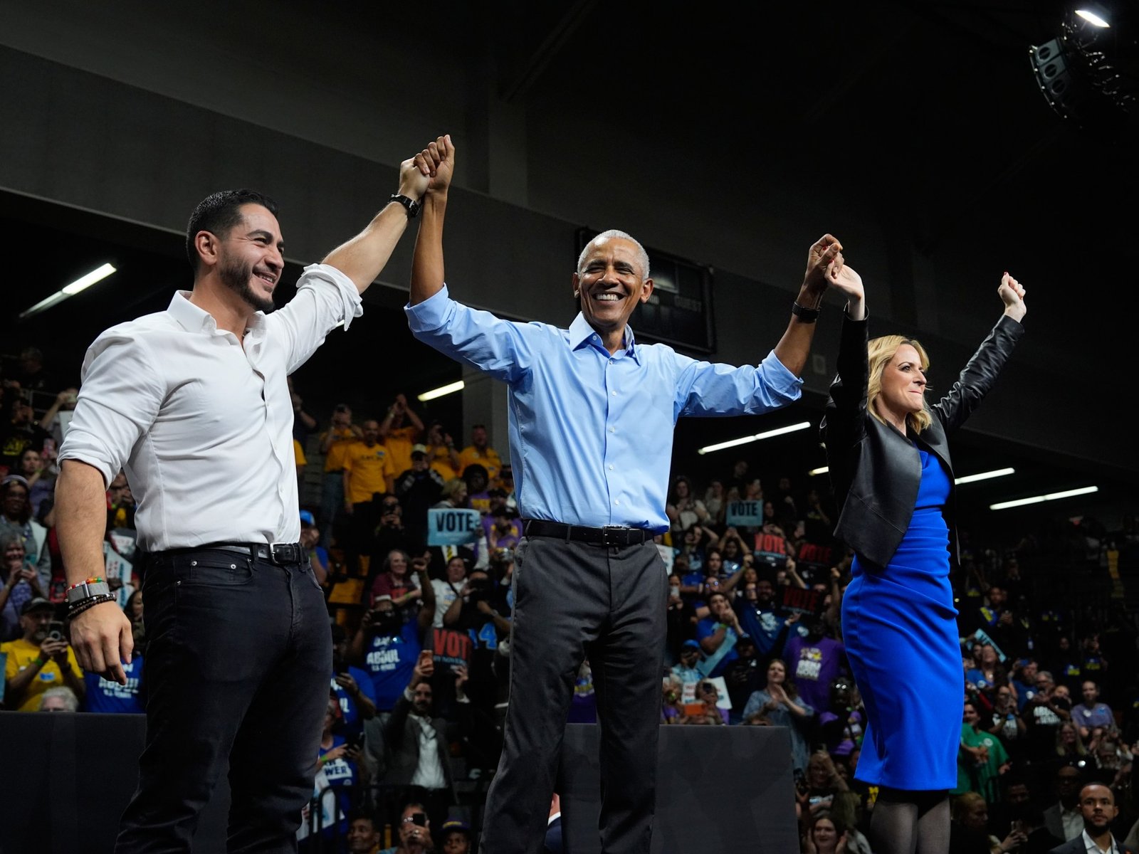Obama’s Ohio, Michigan speeches: Key takeaways on Trump, Iran war, midterms