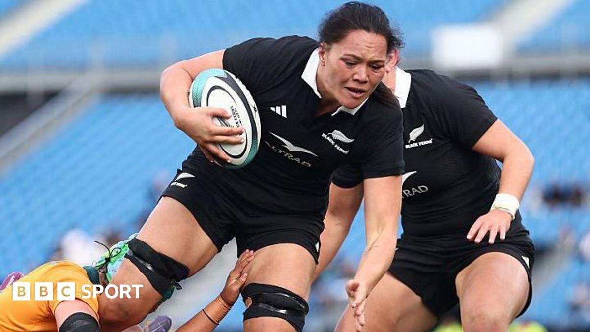 Olsen-Baker named Women's World Player of the Year