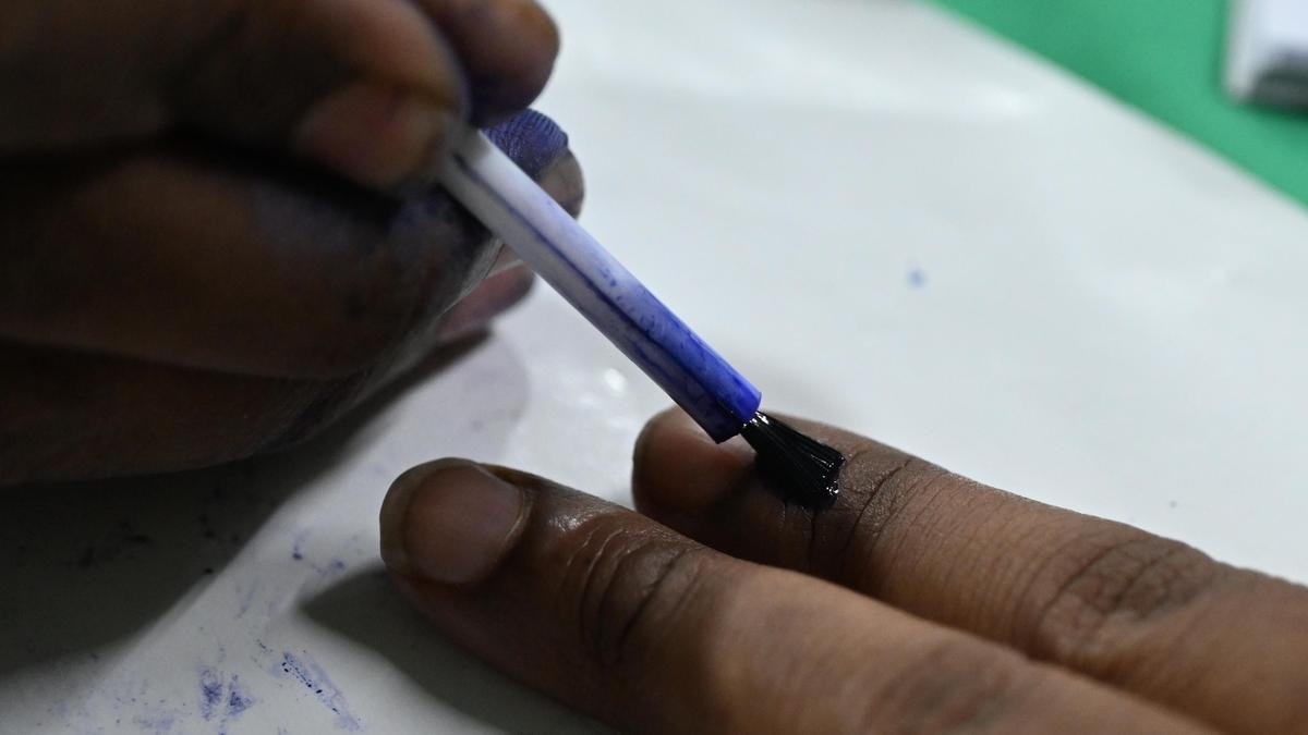 Madras High Court reserves judgment on plea to defer bypolls in five Tamil Nadu constituencies