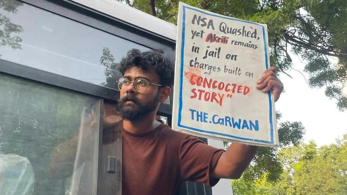 CaRWAN protests ‘unlawful’ arrests of Noida workers, activists near Jantar Mantar, 70 detained
