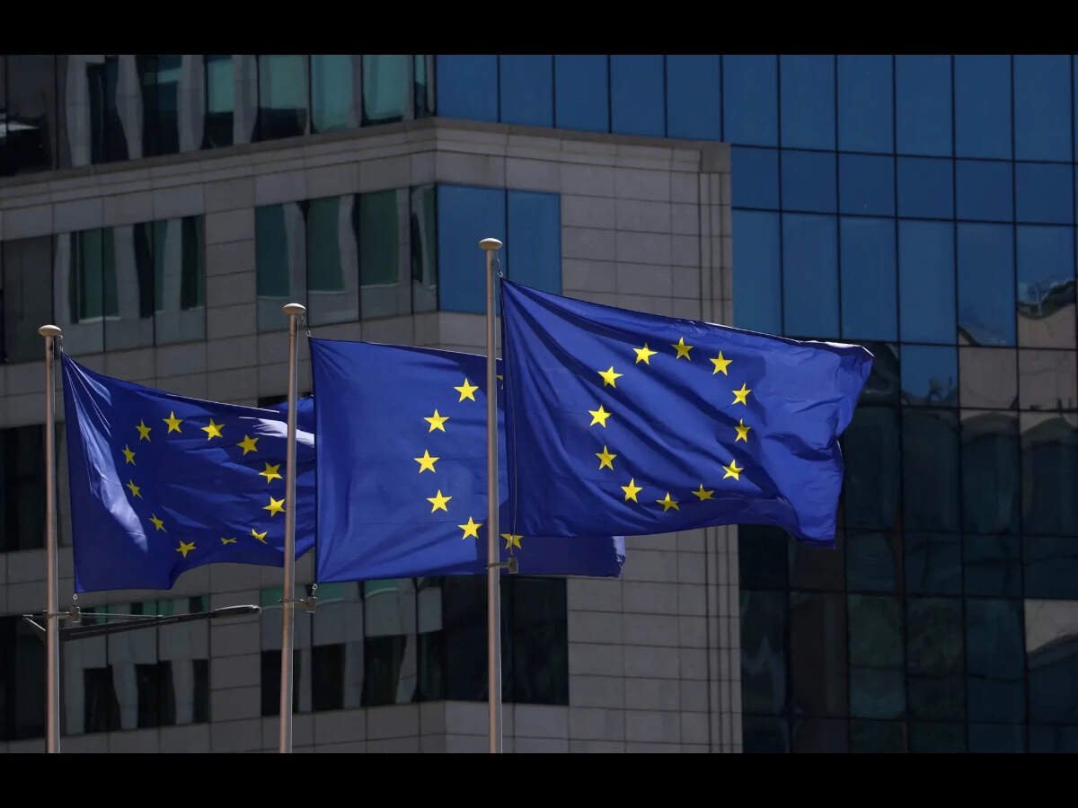 Global Market: European shares set for biggest weekly gain since August on earnings optimism
