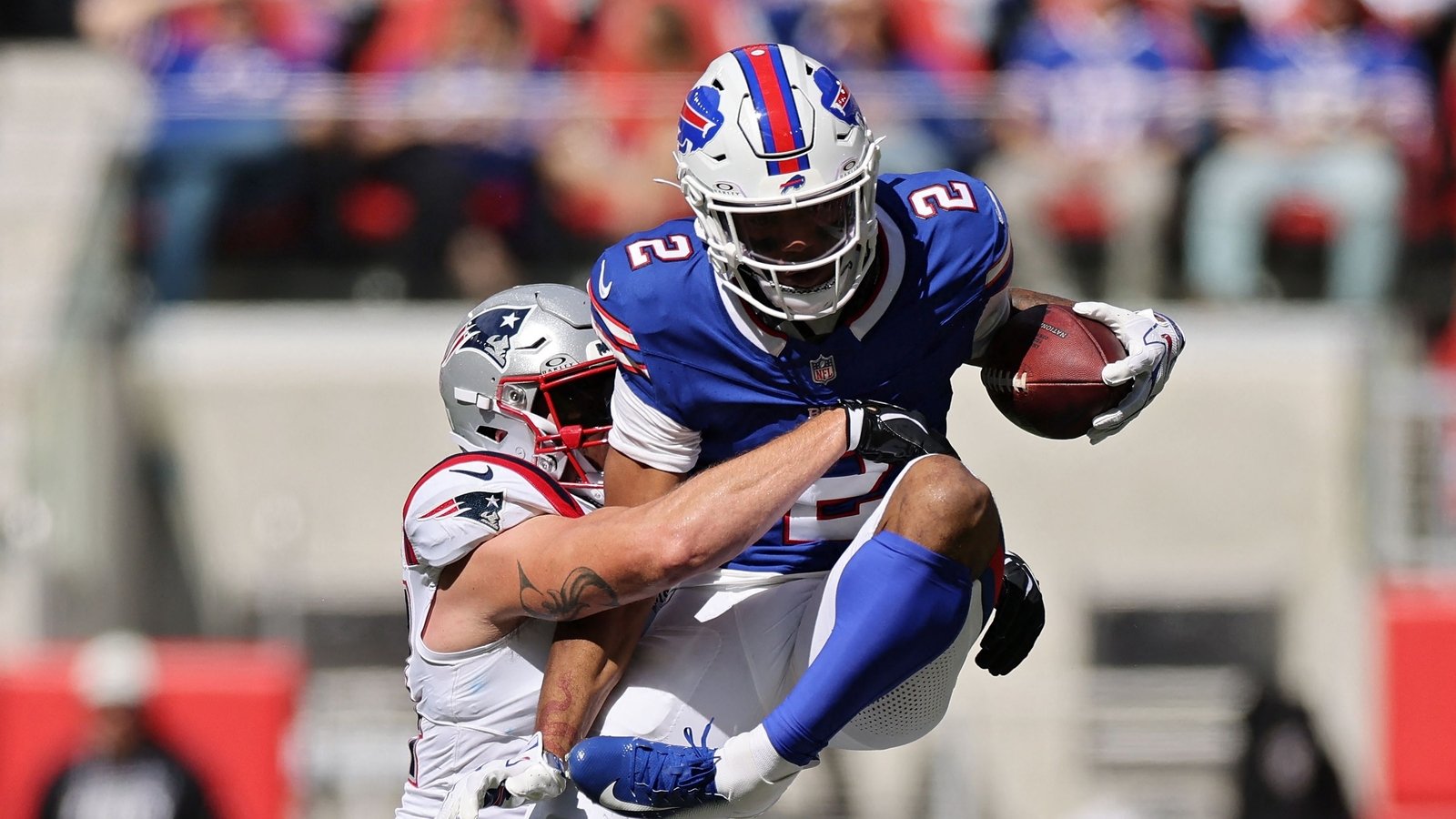 What happened to DJ Moore vs Patriots? Latest injury update on Bills WR