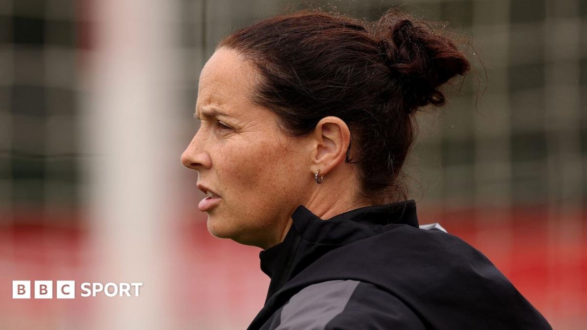 Wales eye shutout in World Cup play-off first leg