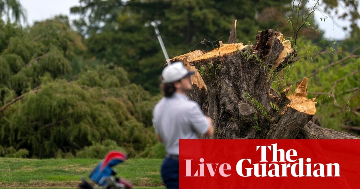 Trump brands federal judge a ‘crazed lunatic’ amid clashes over his golf course project – US politics live