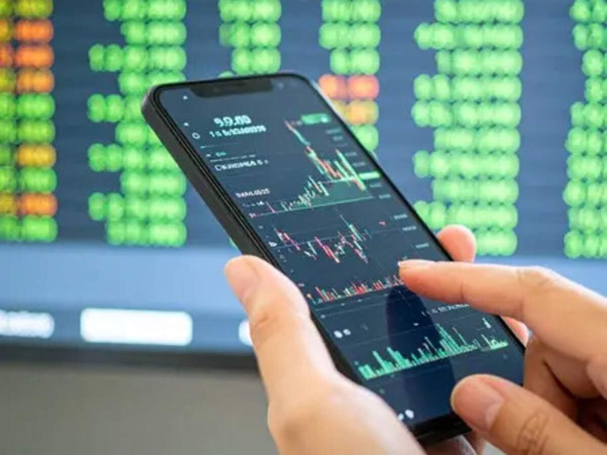Mcap of 8 of top-10 firms erodes by Rs 1.55 lakh cr; HDFC Bank, Bajaj Fin biggest laggards