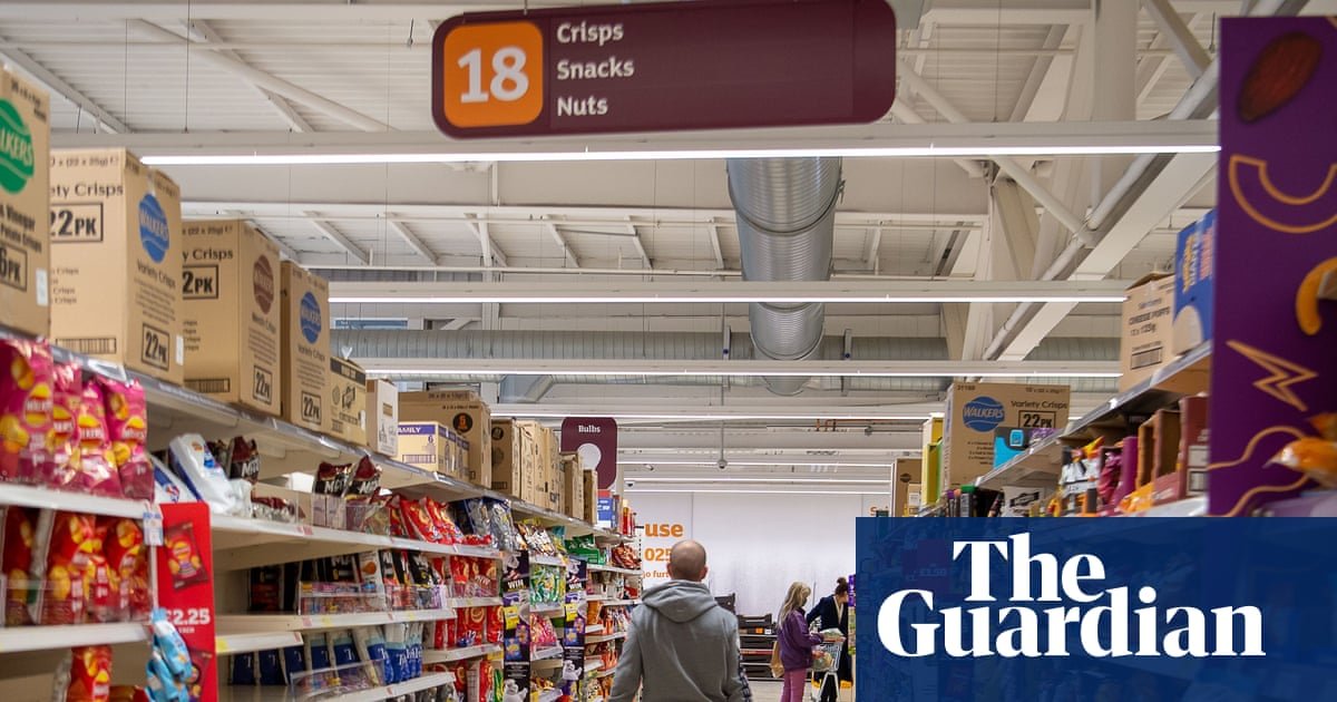 Sainsbury’s expects challenging run-up to Christmas as households feel squeeze