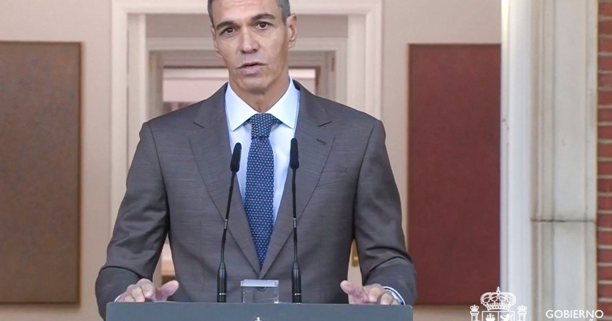 Spanish Prime Minister Pedro Sanchez announces snap election