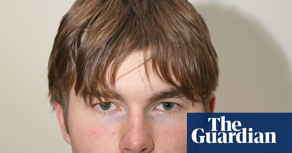 Norwegian teenager hired as hitman by Iranian crime gang jailed for 20 years