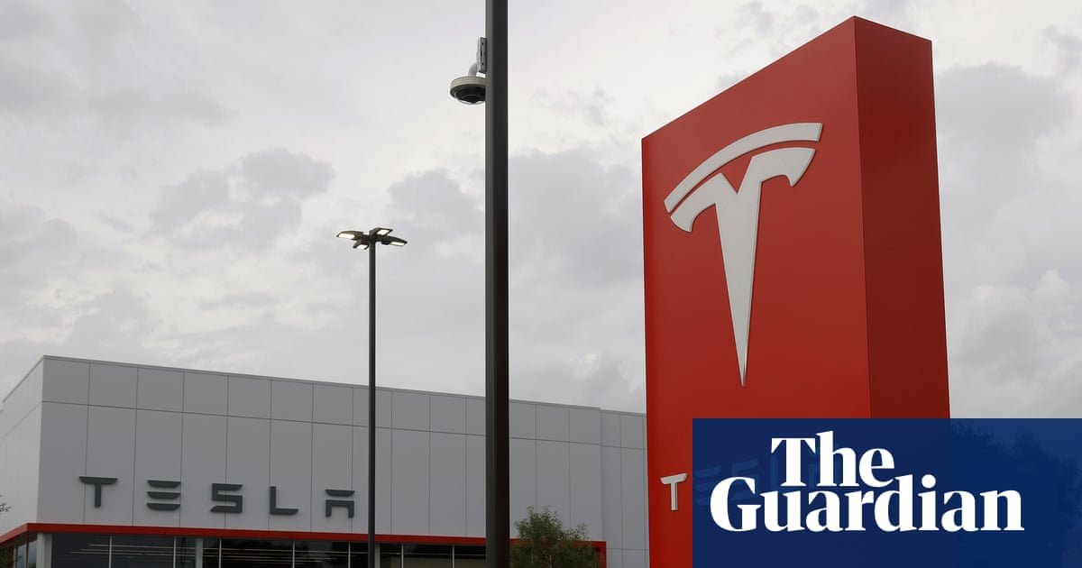 Tesla beats earnings projections after Musk floats SpaceX merger plan