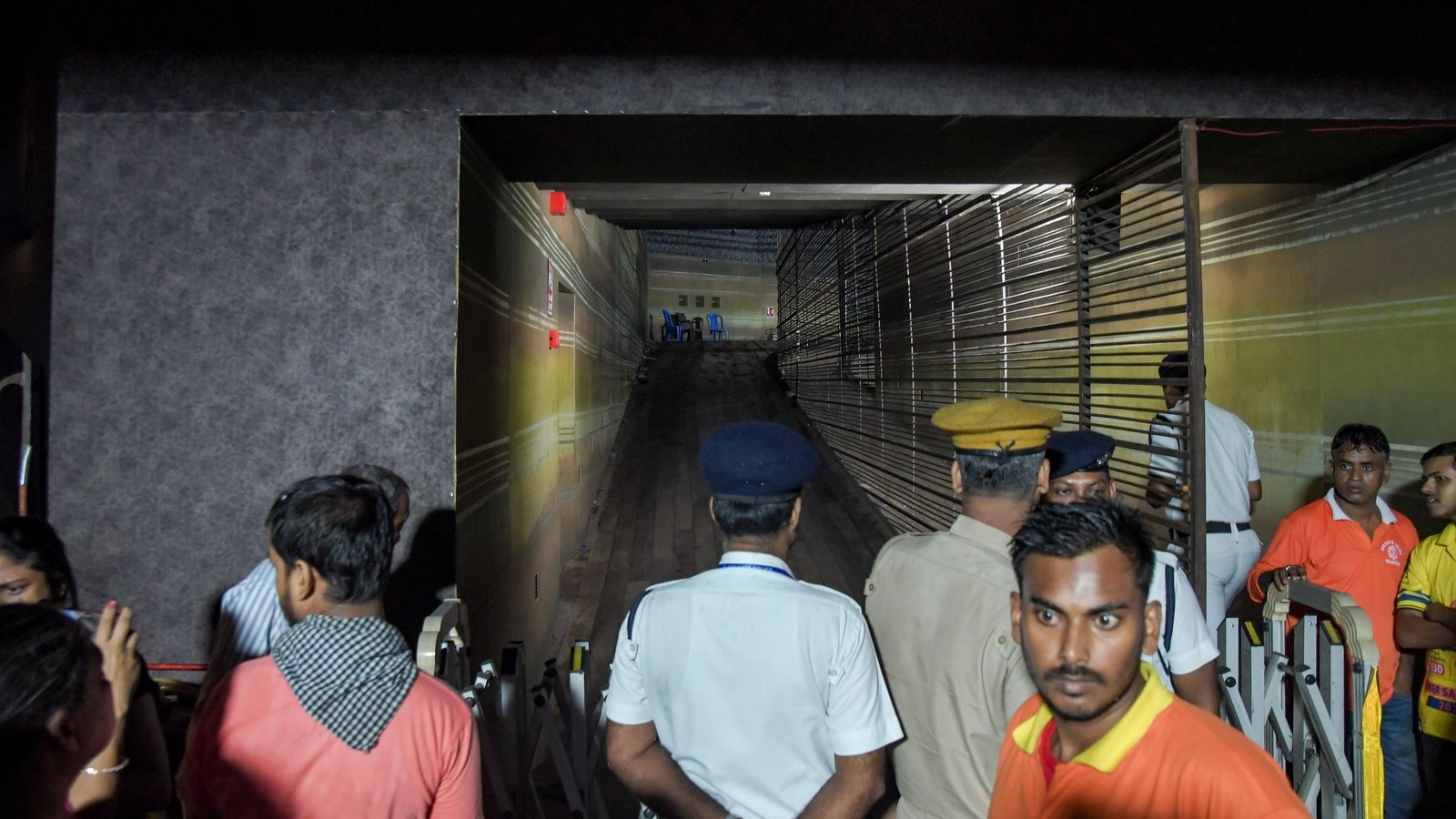 Kolkata stampede LIVE: 18 dead; PM Modi, Mamata Banerjee express condolences