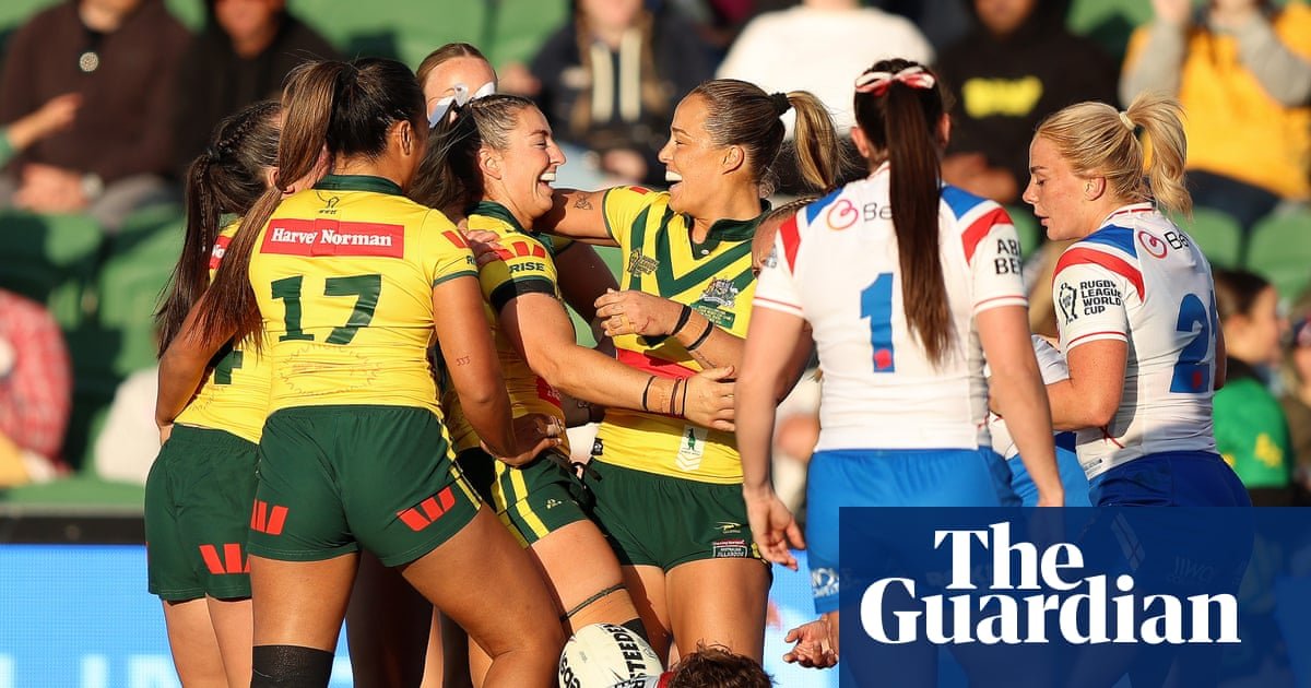 Australia crush England in women’s Rugby League World Cup statement win