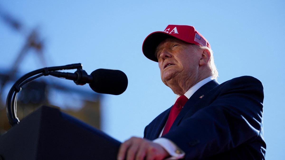 Trump says he has call scheduled with Putin to discuss possible case of pneumonic plague in Russia
