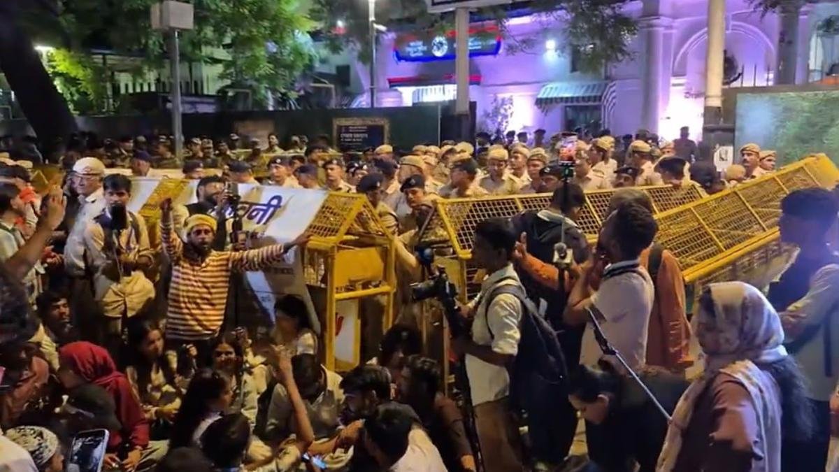 ‘There should be some proof’: Delhi Police yet to file FIR over journalist’s sexual harassment claim against ACP
